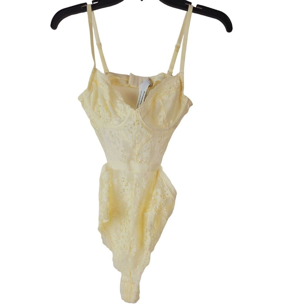 NWOT Forever 21 Yellow Lace‎ Teddy Sheer Adjustable Bra Strap Lingerie Small